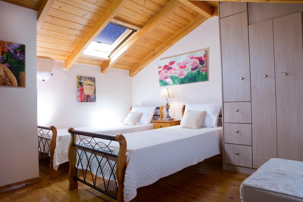 Aelia Villa Syvota Rum bild